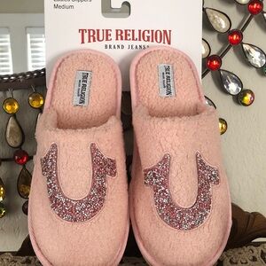 NEW True Religion  Pink Glittery Horseshoe Slippers